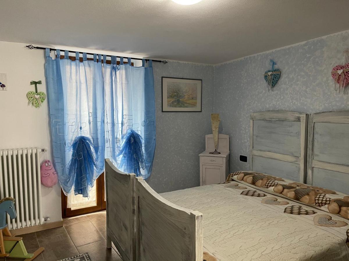 La Casa Di Pucci Nel Borgo Affrescato Di Parlasco Cortenova Eksteriør billede