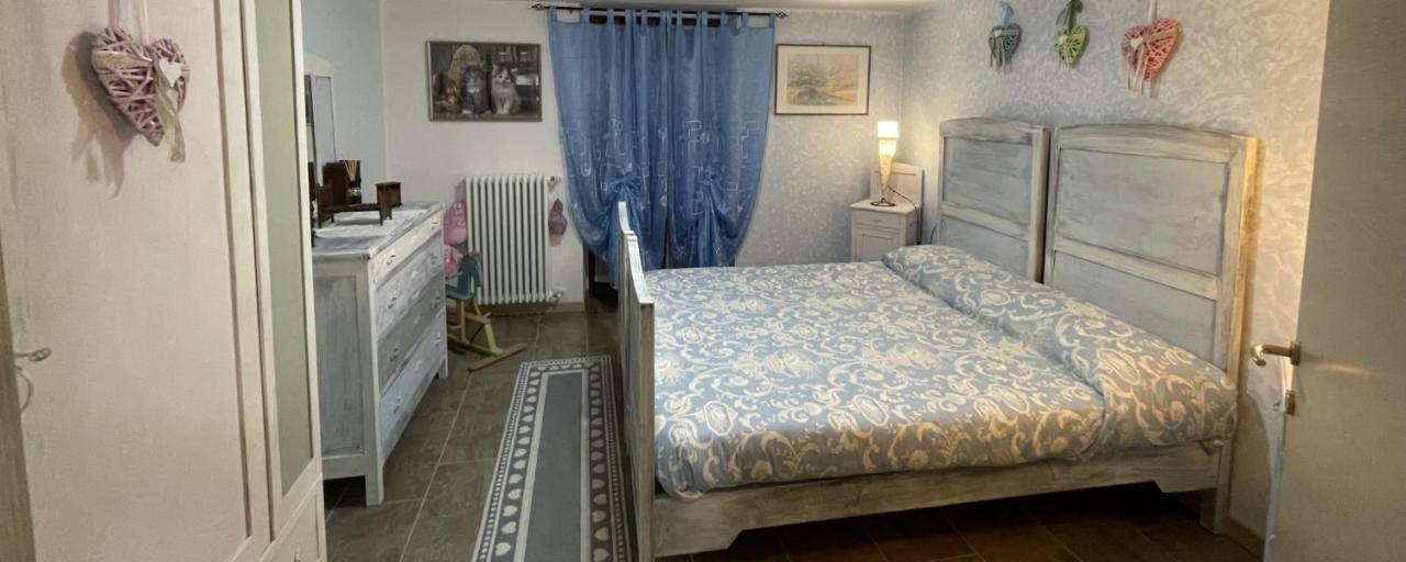 La Casa Di Pucci Nel Borgo Affrescato Di Parlasco Cortenova Eksteriør billede